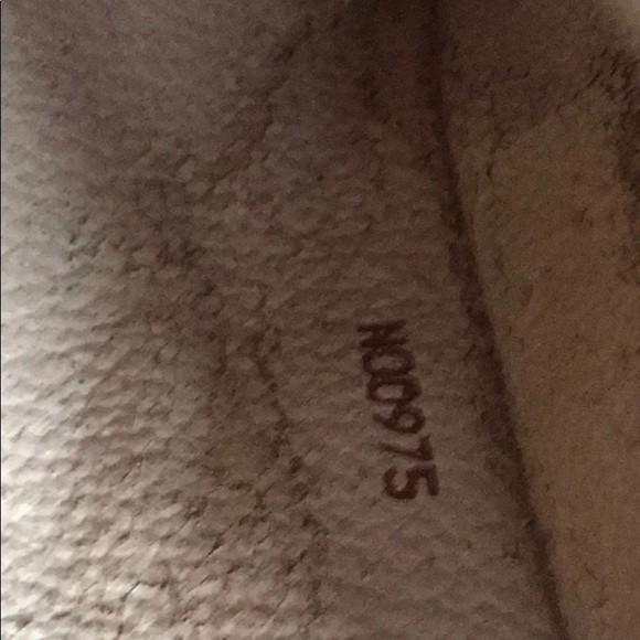 AUTHENTIC LOUIS VUITTON - Picture 6 of 8